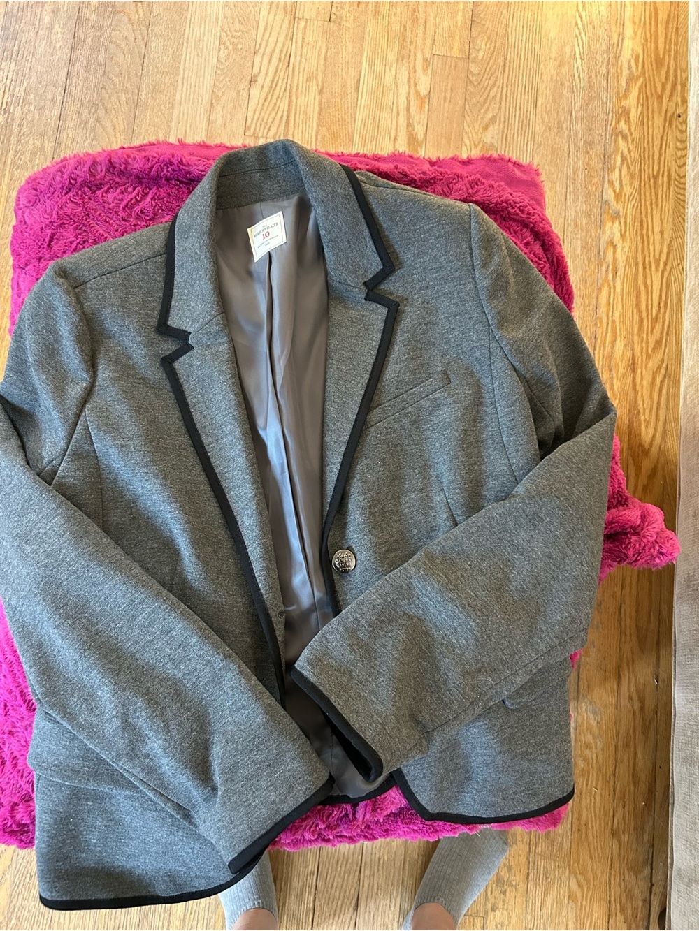 Gap Gray the Academy Blazer with Black Trim Women’s Jacket size 10
